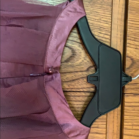 Dress - Picture 3 of 4